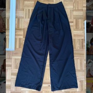 Wide leg pants